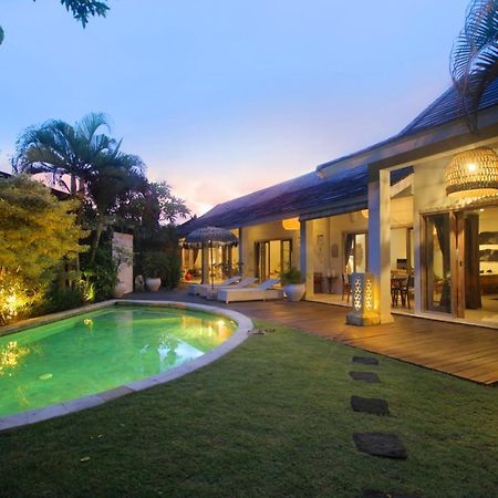 Villa Ananda Seminyak Dış mekan fotoğraf